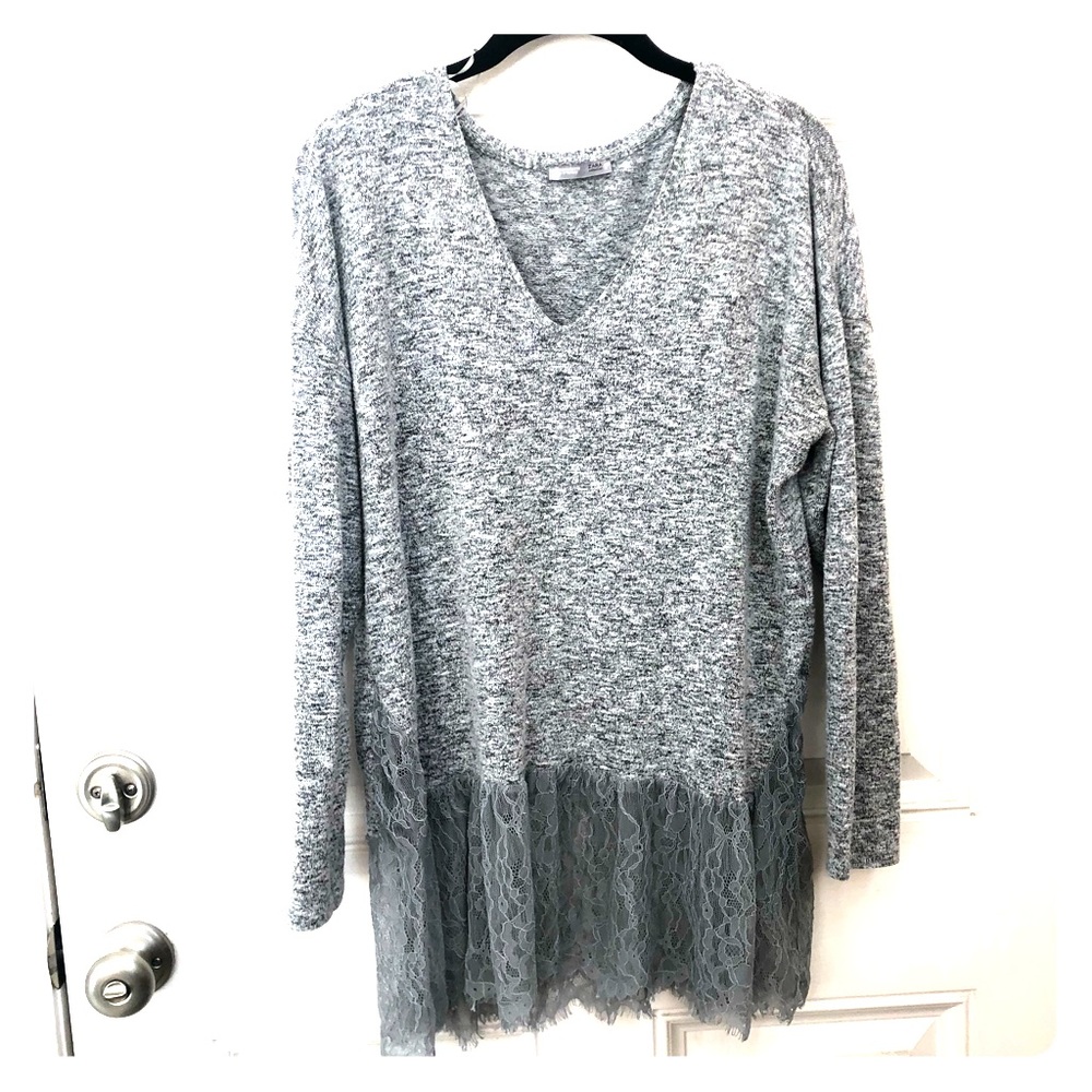 Zara v neck lace tunic sweater